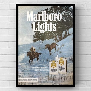 Vintage anni '70 Marlboro Cigarettes 70s Cowboy Western Magazine Page Ad Poster Carta Stampa Wall Art Home Decor Retro Regalo Originale Collezionabile