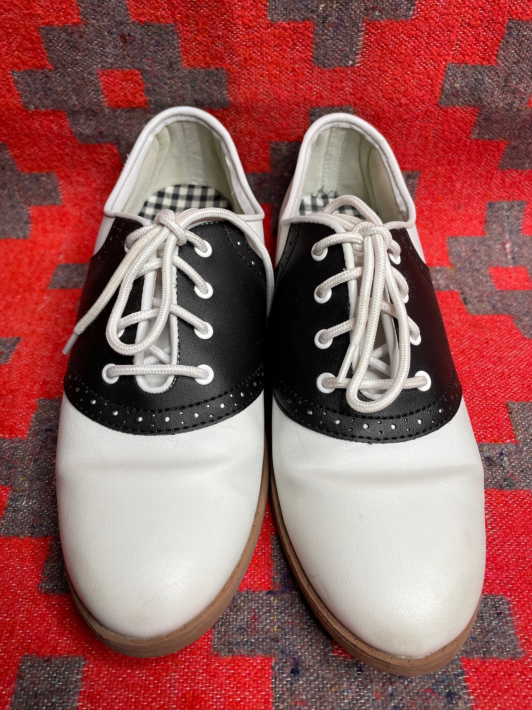Vintage 1990s Saddle Bowling Shoes Size 7 7.5 8 1950s Style