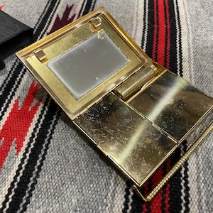 1940年代 Volupte ヴィンテージ パウダーコンパクト ミラー 希少レア 1940年代 Volupte ヴィンテージ パウダーコンパクト コンパクトミラー