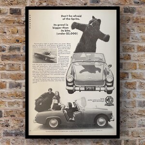 Vintage anni '60 MG Sprite Car 60s Magazine Ad Poster Carta Stampa Wall Art Home Decor Retro Regalo Originale Collezionabile Man Cave Trendy Bear