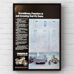Póster publicitario vintage de motocicleta Yamaha 650 XS1-B de los años 70, impresión de página de revista de motociclistas, arte de pared, decoración del hogar, regalo, colección original, cueva del hombre