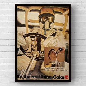 Vintage 1970er Coke Cola Soda Pop 70s Racing Coca-Cola Magazin Seite Anzeige Poster Druck Wand Kunst Home Decor Retro Geschenk Original Sammlerstück