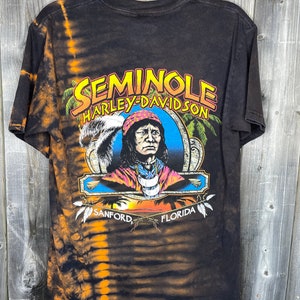 Vintage 2000s Harley Davidson T Shirt Motorcycles Made In USA Seminole Sanford Florida Native Indian Graphic Palm Trees 2005 Tee Medium Gift