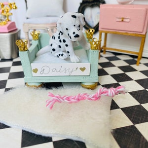 1:12 Scale Miniature Fancy Dog Bed/Princess Dog Bed for Dollhouse/Miniature Pet Bed/Miniature Cat Bed image 3