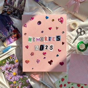 Álbum de recuerdos "Memories 2025", tapa dura, 110 hojas, 28 x 21,5 cm