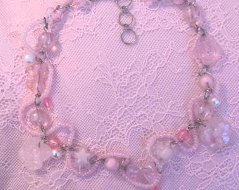Pink Bead Charm Necklace: Kawaii Pastel Y2K Schmuck