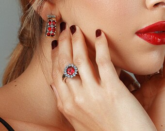 Hayde Flower Ruby Ring
