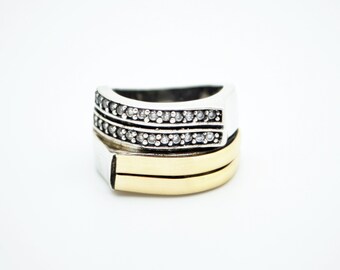 Sterling Silver and Gold plated with Cubic Zirconias Zigzag Ring