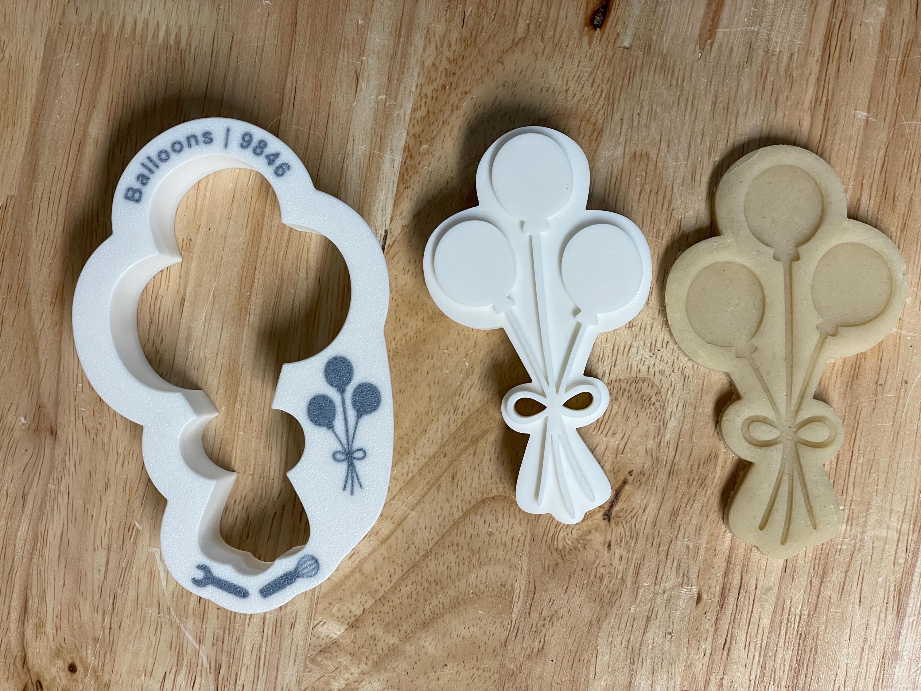 3 Balloons Cookie Cutter With Optional Stamp - Dough, Icing