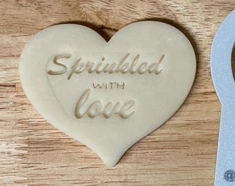 Rounded Heart Cookie Cutter with optional "Sprinkled with love" Stamp - Dough, Icing, Fondant, Play-Doh - FGGG