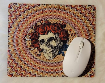 Trippy Bertha Mousepad