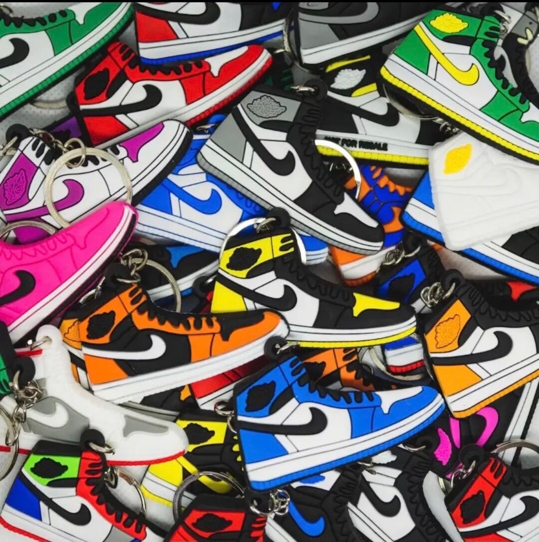 2D Nike Shoe Keychains 50 STYLES - Etsy