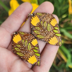 Floral Earrings, Teardrop, Wooden, Primitive Earrings, Botanical, Hand-painted
