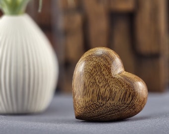 dekoratives Herz aus Holz Mangoholz Deko Accessoire Handschmeichler Tischdeko Hochzeit Geschenk 1, 3 oder 10 Stück Liebe Love Holzherz
