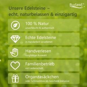 Puede incluir: Un gr&aacute;fico verde con texto e iconos blancos que promocionan gemas. El texto dice "Unsere Edelsteine - echt, naturbelassen & einzigartig" y enumera caracter&iacute;sticas como "100% Natur" y "Echte Edelsteine". El logotipo de Budawj est&aacute; en la esquina superior derecha.