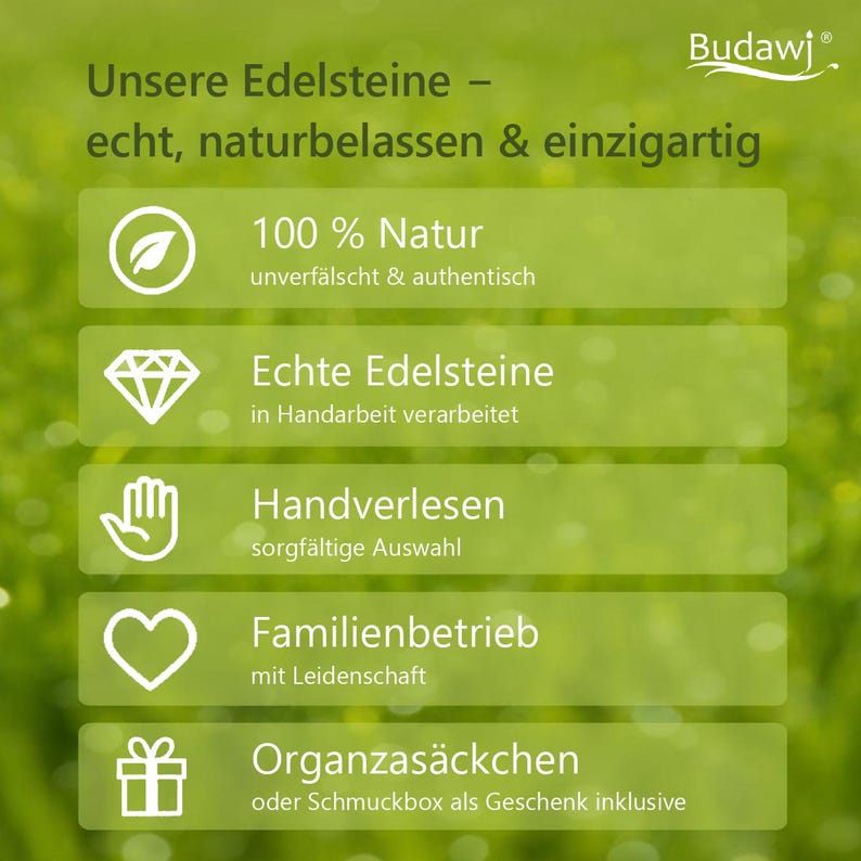 Puede incluir: Un gr&aacute;fico verde con texto e iconos blancos que promocionan gemas. El texto dice "Unsere Edelsteine - echt, naturbelassen & einzigartig" y enumera caracter&iacute;sticas como "100% Natur" y "Echte Edelsteine". El logotipo de Budawj est&aacute; en la esquina superior derecha.