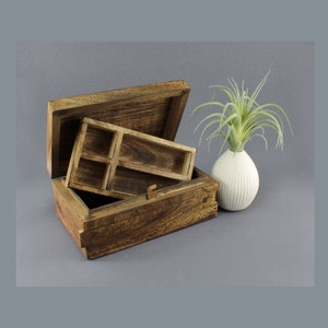 Handgemachte Holzschatulle Trickbox aus Mangoholz mit Schmuckeinlage Aufbewahrungsbox Schmuckschatulle Holzbox braun