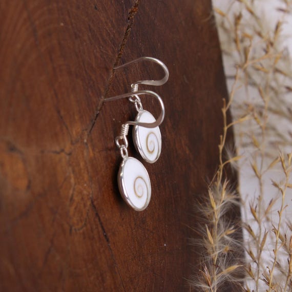Pendientes Plata De Ley 925 Ojo De Shiva - Piedra Santa Lucía Natural - Pendientes Redondos Medianos Para Mujer - Joyas Mediterráneas