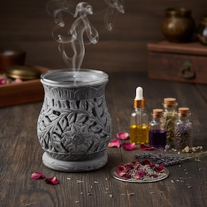 Filigranes Duftstövchen aus Speckstein mit Blumenmotiv – Stimmungsvolle Duftlampe & Räucherstövchen 11 cm Höhe