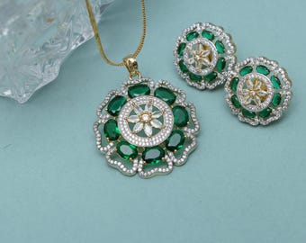 Elegant CZ Emerald Green Crystal Jewelry Set – Gold Bridal Pendant & Stud Earrings, Wedding Pendant, Glam Green Jewelry, Emerald Earrings