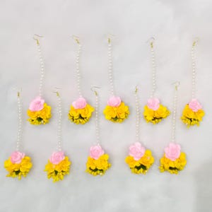 Pack of 10 Floral Yellow and Pink Tikka Set For Haldi, Mehendi, Holud, Mayoon Wedding Function Return Favor Bridemaid tikka bridal tikka