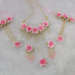 Exclusive Handmade Artificial Floral White and Pink  Jewelry Set For Haldi, Mehendi, Wedding Function Perfect Gift For Her Flower Jewelry