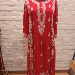 Chikankari bordado a mano modal rojo recto Kurta L/XL