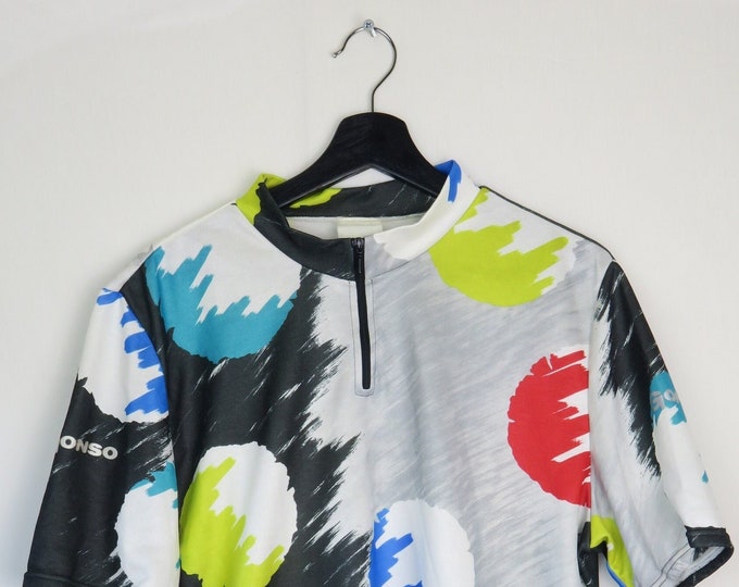 Retro cycling jersey with abstract shapes