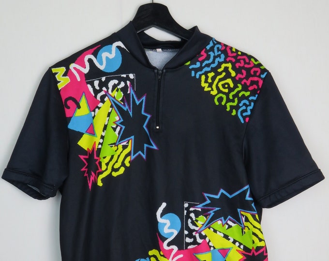 Retro cycling jersey with abstract shapes