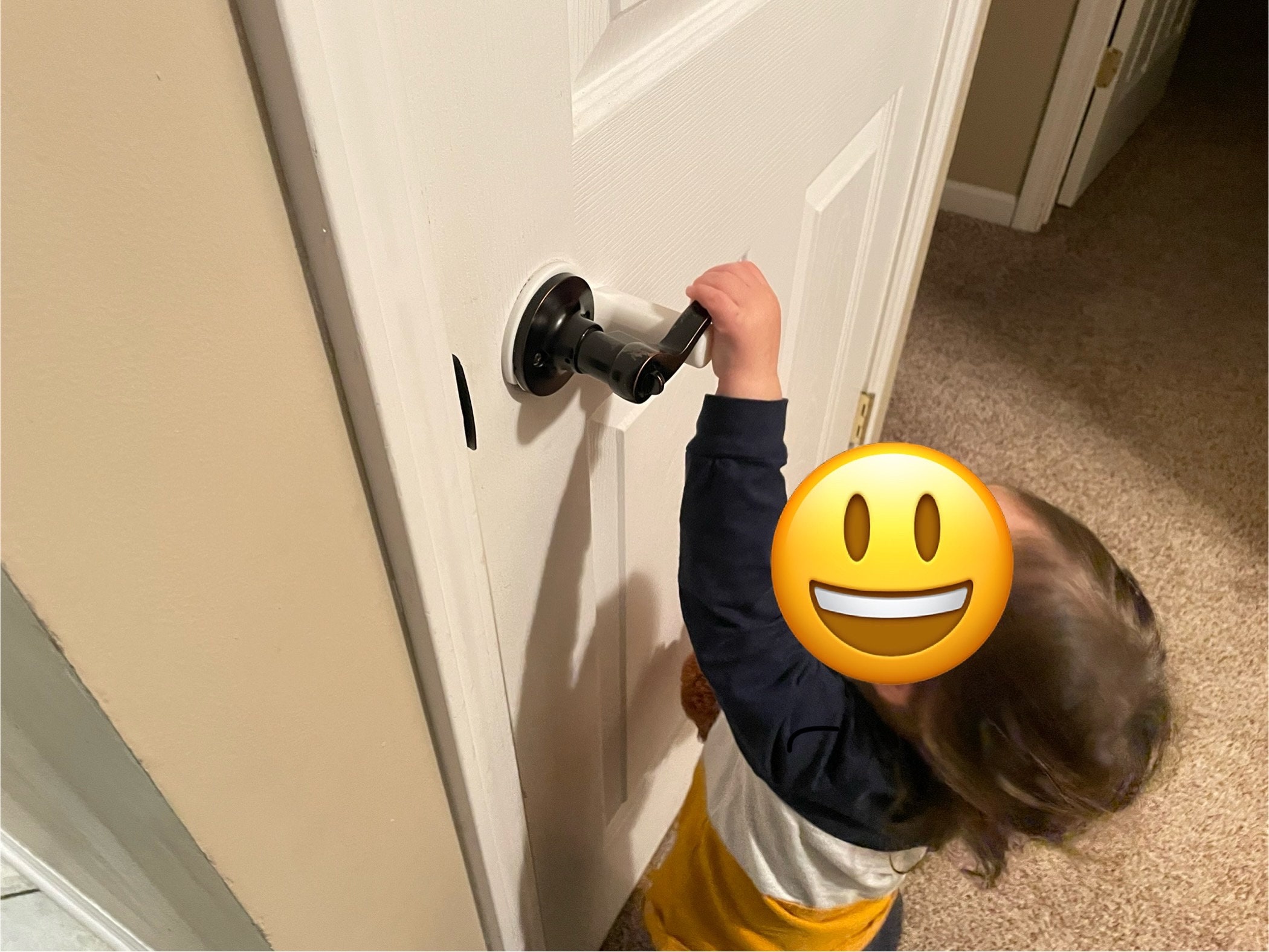 Serratura per porta a prova di bambino con serratura a leva di sicurezza per bambini con durevole ABS adesivo 3M confezione da 4