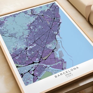 Barcelona Poster in verschiedenen Farben und Größen | Barcelona Wandkunst