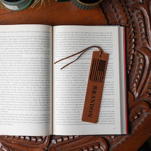 Vintage American Flag Bookmark, Custom Leather Corner Bookmark, Personalized Aesthetic Cute Bookmarks Gift For Women Readers Gifts Teacher,