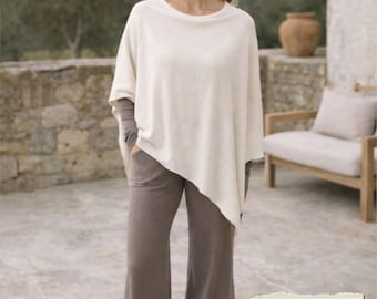 Poncho Sewing Pattern. Beginner Friendly Sewing Patterns | Free Size | Printable PDF Sewing Pattern. Instant Download. Easy Poncho Pattern.