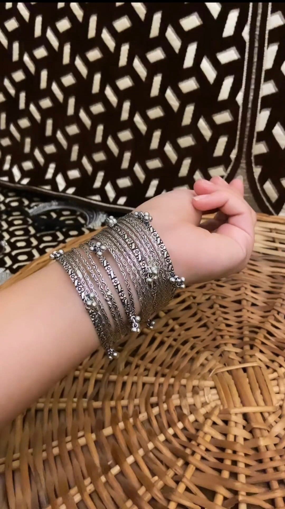 アクセサリー Touareg Silver Bangle indian jewelry Amazon.com: Jwellmart Indian Ethnic Bollywood Collection