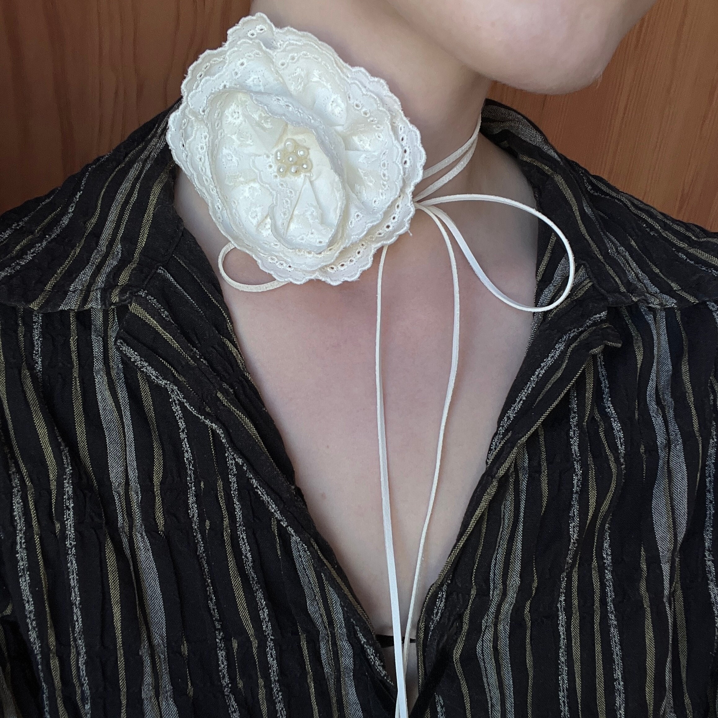 White Flower Choker. Silk Rose Choker. Bohemian Necklace. Choker
