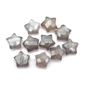 AAA Natural Grey Moonstone Star Shape Briolette 8X8MM To 15X15MM Gray Moonstone Hand Carved Star Charm Beads Jewelry Making Loose Gemstone