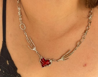 Collana con ciondolo lungo con lucchetto a cuore Boho