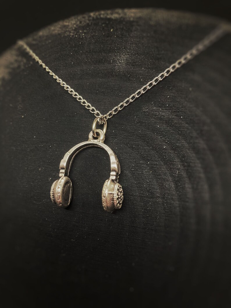 Headphone Pendant Tiny Cute Headphone Necklace Silver Headphones
