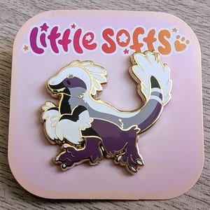 エナメルピン -- レインボー ラプター「シュガー プラム」 ASEXUAL/ACE
