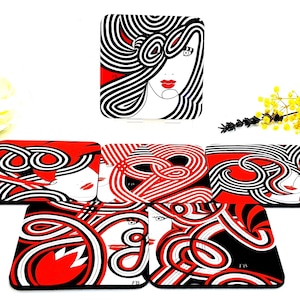 Colorful glasses in durable cork - Modern and original table decoration