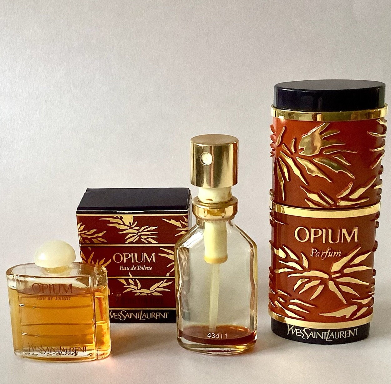 Black opium store perfume mini