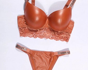 Milky Brown Stoned Leather Detailed Padded Bra Set