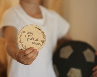 Ich liebe Fußball spielen, Meilensteinkarten Karten aus Holz für Kinder ab 1 bis zum 10 Lebensjahr