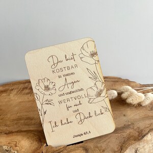 Geburtstagskarte aus Holz, Holzkarte mit Trockenblumen, Personalisiert, Schön dass es dich gibt, Happy Birthday,  Wunschtext