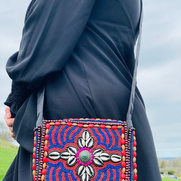 Sac Afghan kuchi faite à la main à perles travaille unique et traditionnel tribu kuchi Pochette / sac à main.