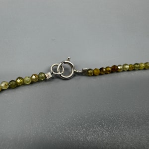 Collier fine grenat, collier pierre naturelle grenat collier pierre précieuse collier perles grenat, fermeture en largen perles 2mm image 5