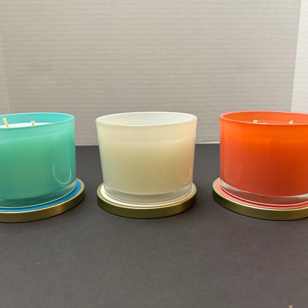 Acrylic large soy candles. 14 OZ or 18 OZ. Beautiful colors. Custom labels.