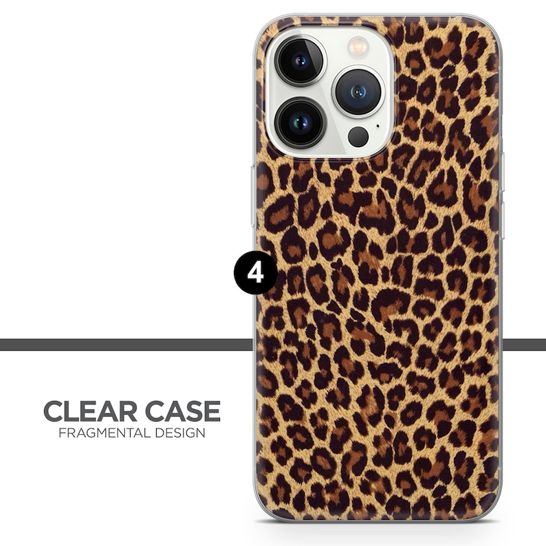 Op de afbeelding: Een transparante telefoonhoes met een luipaardprint. De hoes is compatibel met een iPhone 13 Pro Max.