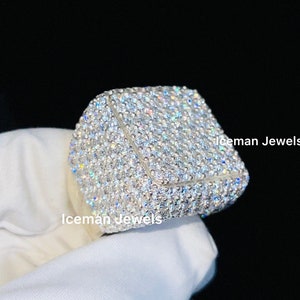 14k Gold Round Cut VVS Moissanite Diamond Ring, Men&#39;s Iced Out Ring, Round Cut Diamond Customized Championship Rings