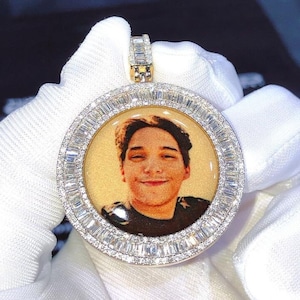 Personalisierter Baguette Silber Foto Anhänger, Handgefertigte Erinnerungskette, Besonderes Geschenk für die Liebsten, Personalisierter Foto Schmuck